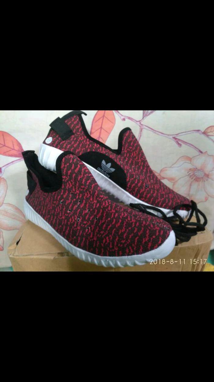LARIS SEPATU KET ADIDAS WANITA YEEZY KW SUPER