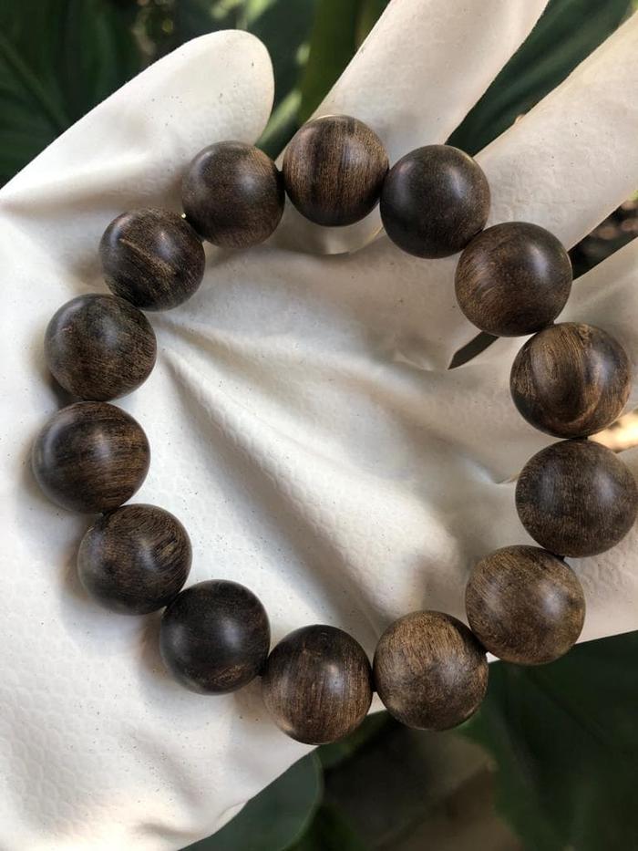 Gelang Gaharu dari Gorontalo- Aroma Surga