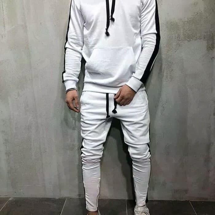 satu set Trackpants dan Hoodie warna putih