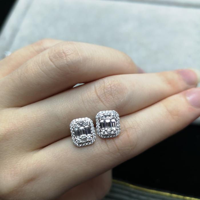 emerald cut diamond earrings baguette