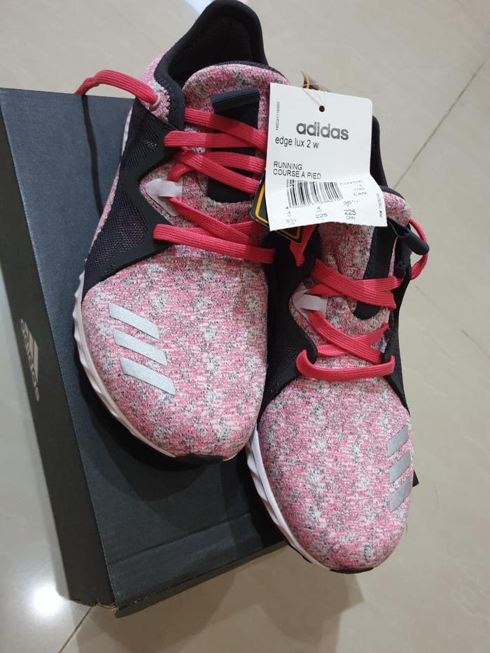 Sepatu Running ADIDAS EDGE LUX 2