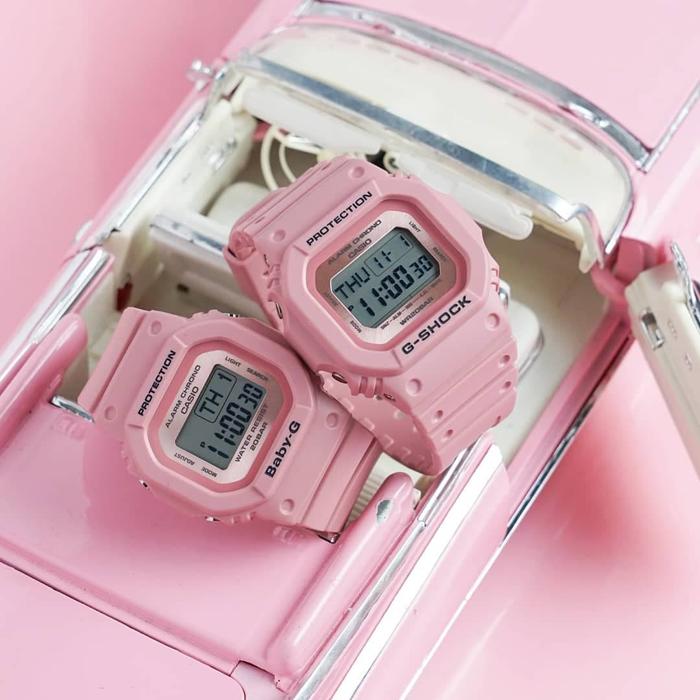 Jam Casio G-Shock Couple LOV-18B-4 Original LOV18B
