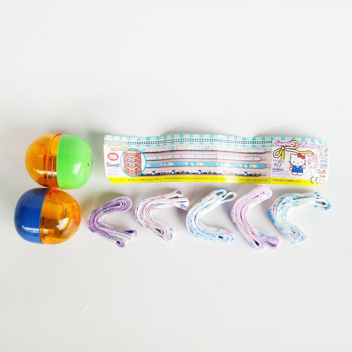 Set Tali Sepatu Gashapon Hello Kitty Sanrio Shoelace Taki Sepatu