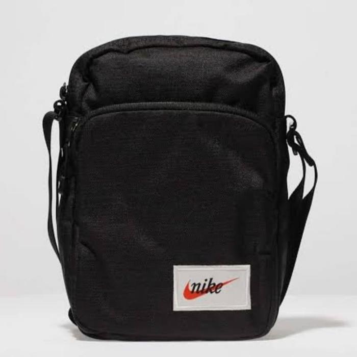 Nike small bag heritage bag