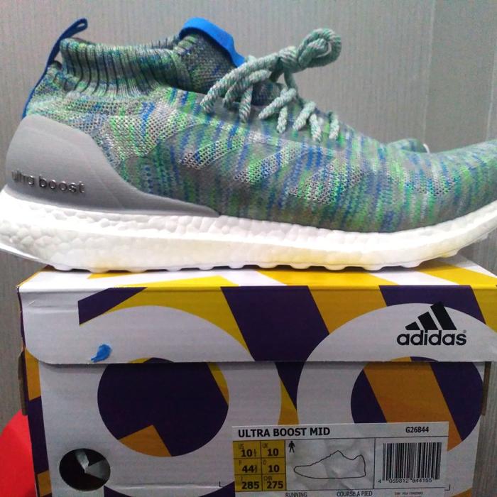 SEPATU Adidas Ultraboost Mid - G26844