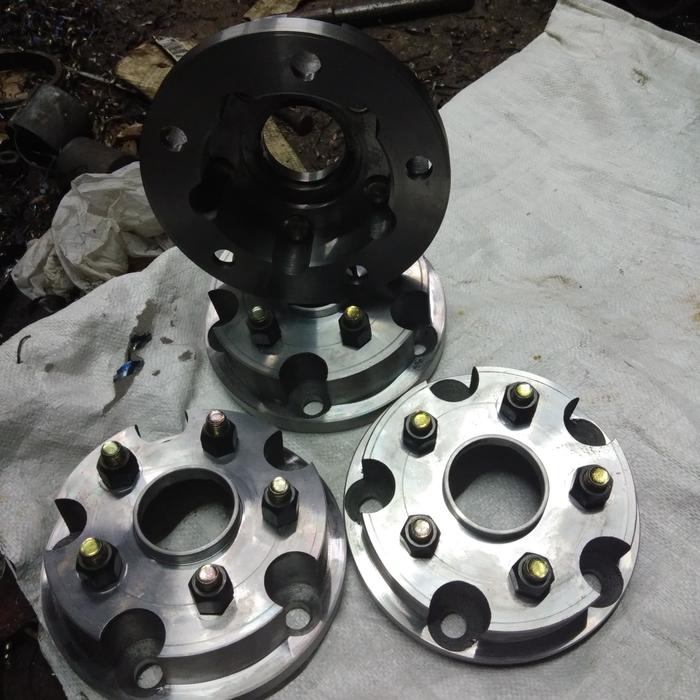 Adaptor velg mobil rubah pcd 3 cm