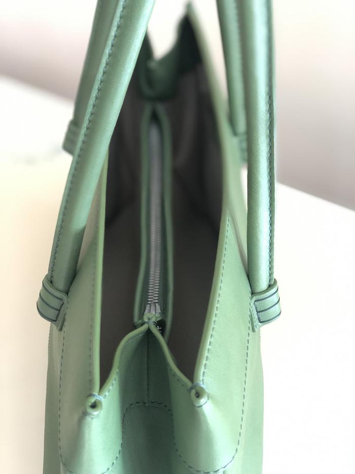 Preloved Authentic Green TOD'S Bag