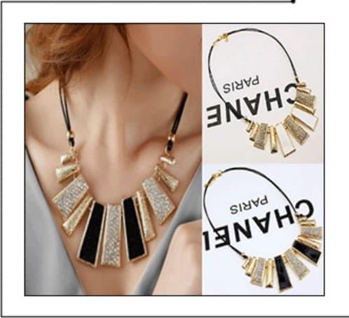 Kalung Bohemian Gothic Hollow Diamante Chanel Wanita Necklace Gypsy