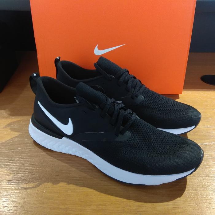 Nike Original Odyssey React 2 Flyknit Black White