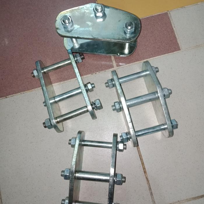 anting anting buat mobil jimny katana