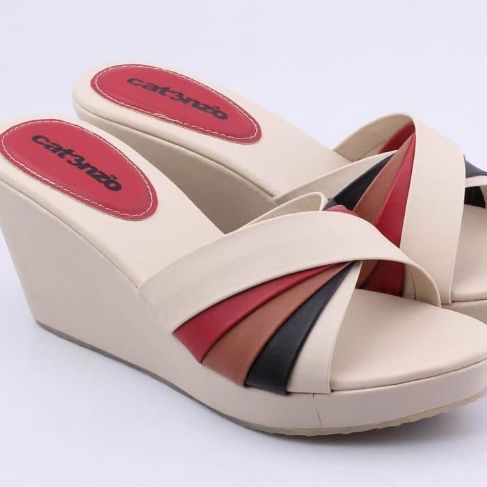 SANDAL WEDGES CASUAL WANITA CREAM CATENZO ORIGINAL DISTRO AY 583