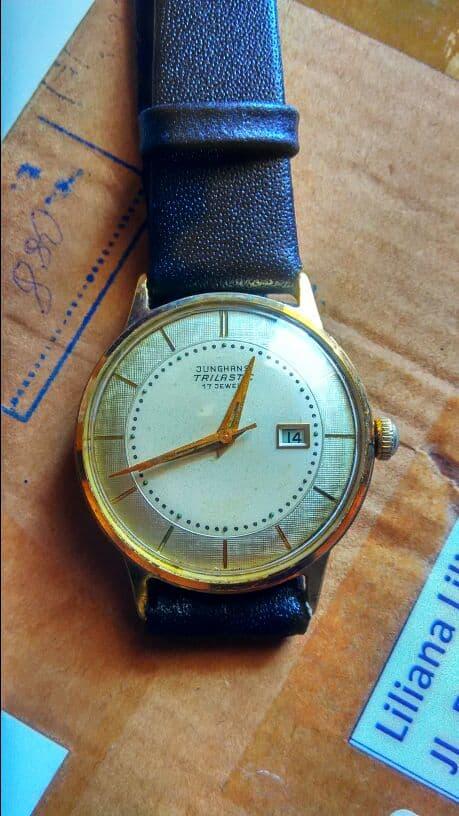 Jam tangan Junghans Trilastic