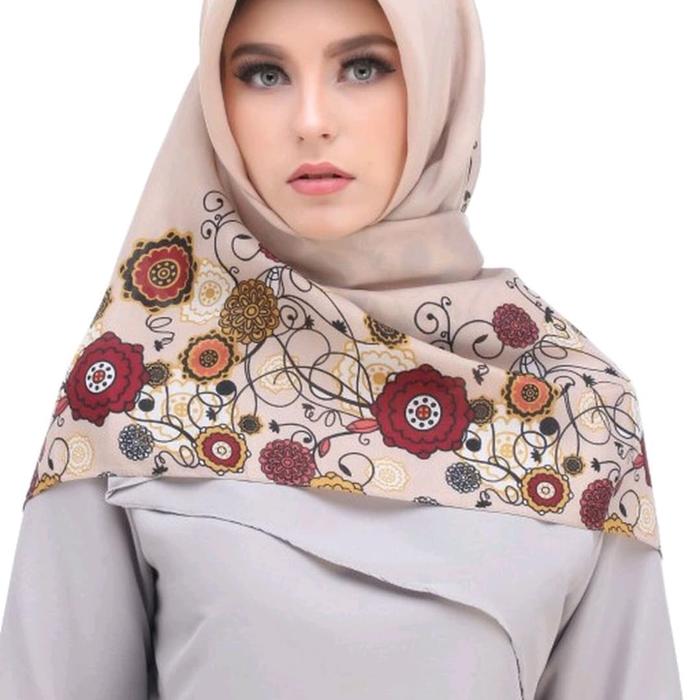 Viendra Scarf