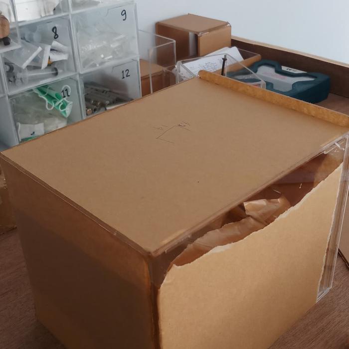 acrylic box sepatu