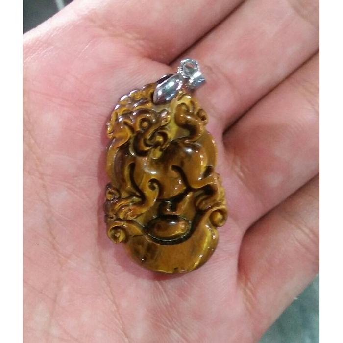 Liontin Gold Tiger Eye Ukir Macan