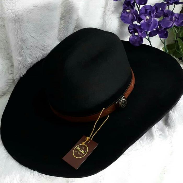 Marlboro off Black