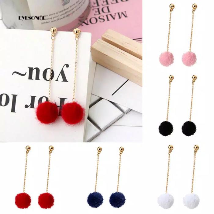 Anting Gantung Panjang Bentuk Bola Fluffy