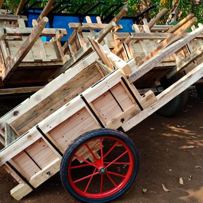 gerobak kayu ban motor