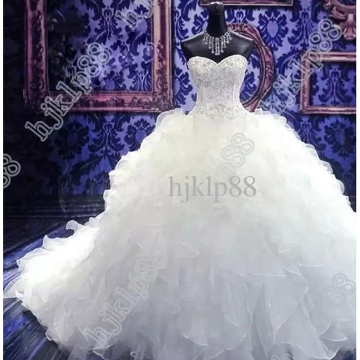 Wedding Dress/ Gaun Pengantin Angsa