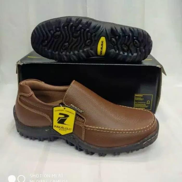 sepatu kulit pakalolo N8815 coklat muda.sepatu tanpa tali pakalolo