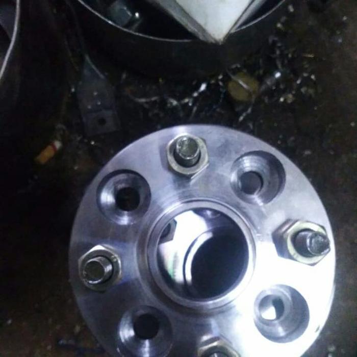 adaptor 4x114 ke 4 x100 tebal 2,5 cm