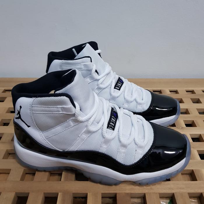 Air Jordan 11 OG Concord GS (defect)