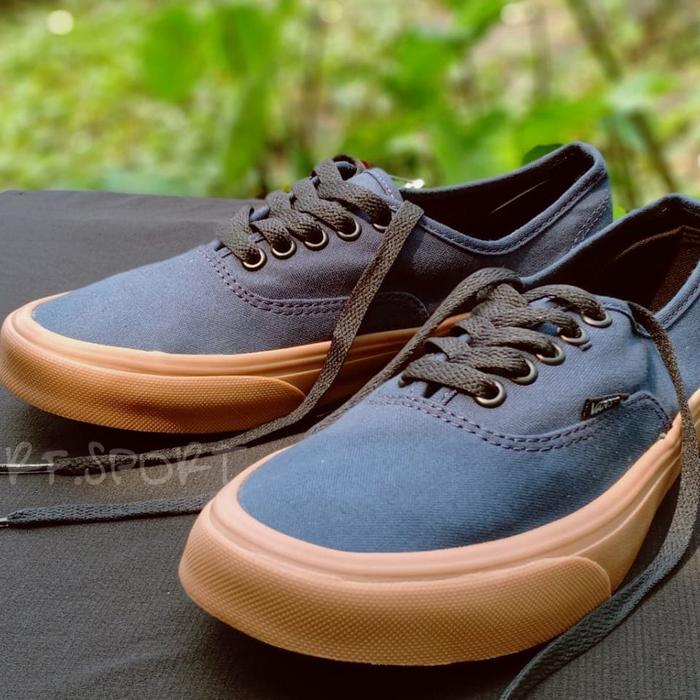 Sepatu Vans Authentic / Made in USA / Waffle IFC / Man