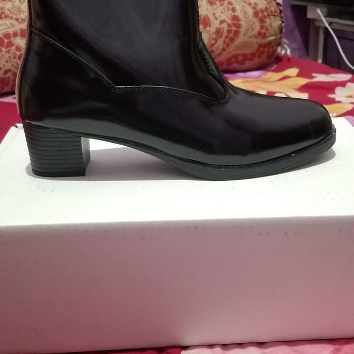 sepatu PDH sus polwan
