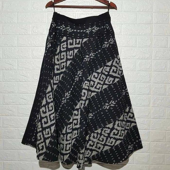 rok payung maxi ethnic kain tenun jepara blnaket antik batik modern