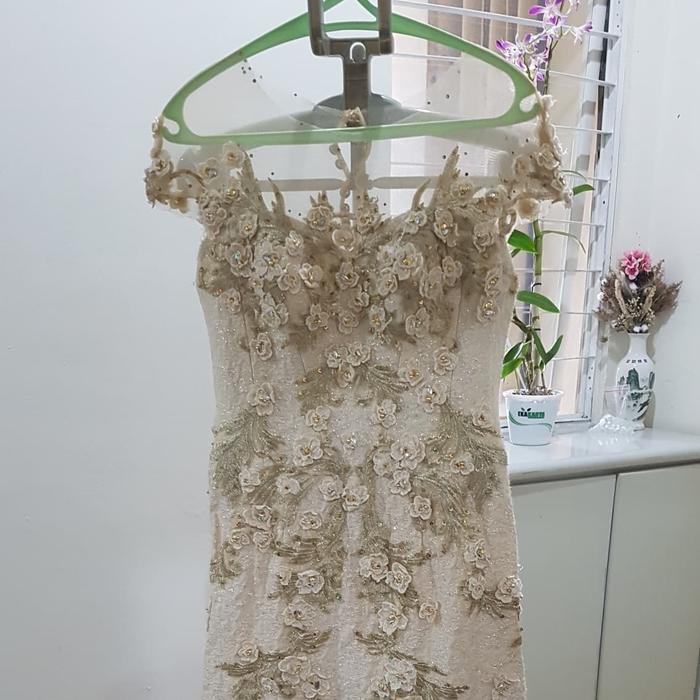 Gaun Pesta Nikah preloved Gold
