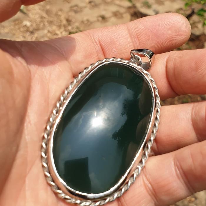 Liontin Natural Garut Bungbulang Ijo Botol Bir Kristal serat halus
