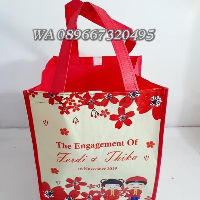 Tas Souvenir sangjit engagement red muat box nasi