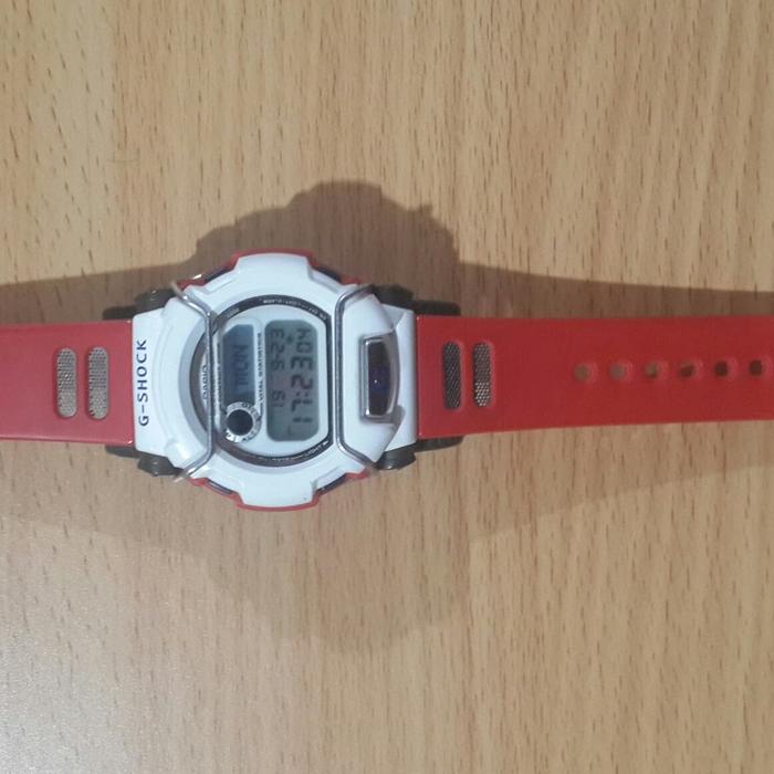 Casio G-Shock DW-0097 Edisi Love (Base DW-002 Custom Bezel & Strap)
