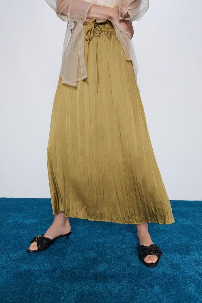 Rok Panjang Wanita Custard Yellow Pleated (M) Import