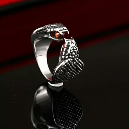 Cincin King Cobra Titanium Naga Pria Knuckle ring Punk Gothic
