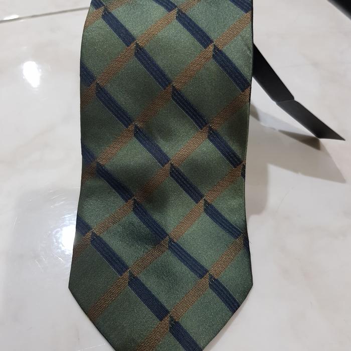 BUGATTI TIE/ DASI SILK 100 % PREMIUM ORIGINAL Merek BUGATTI ITALY