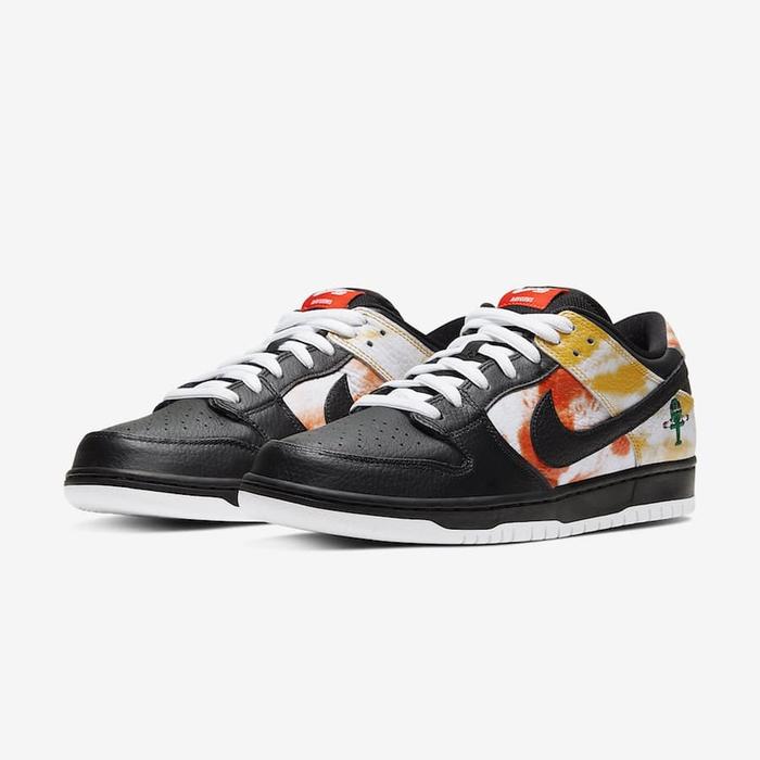 Nike SB Dunk Low "Raygun Tie Dye Black"