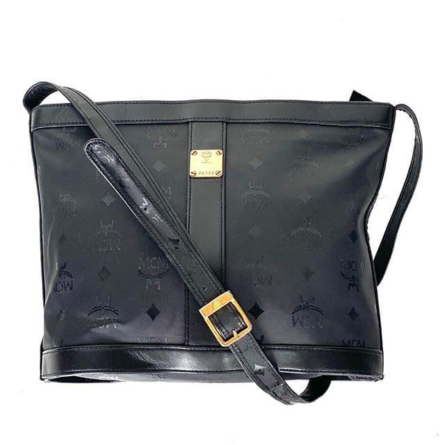 Authentic MCM slingbag Preloved