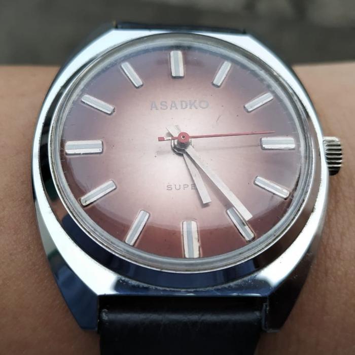 Jam tangan kuno vintage ASADKO