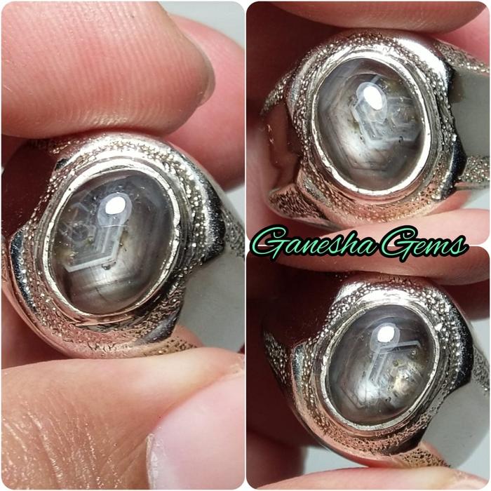 Natural Star Black Sapphire - Bangsing Hitam