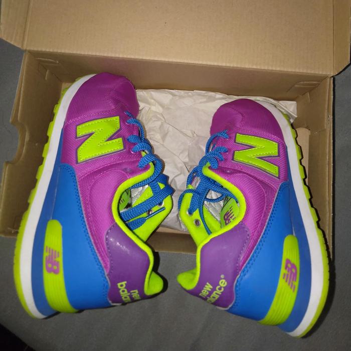 NEW BALANCE 575 SIZE 5,5 / 38 - SECOND