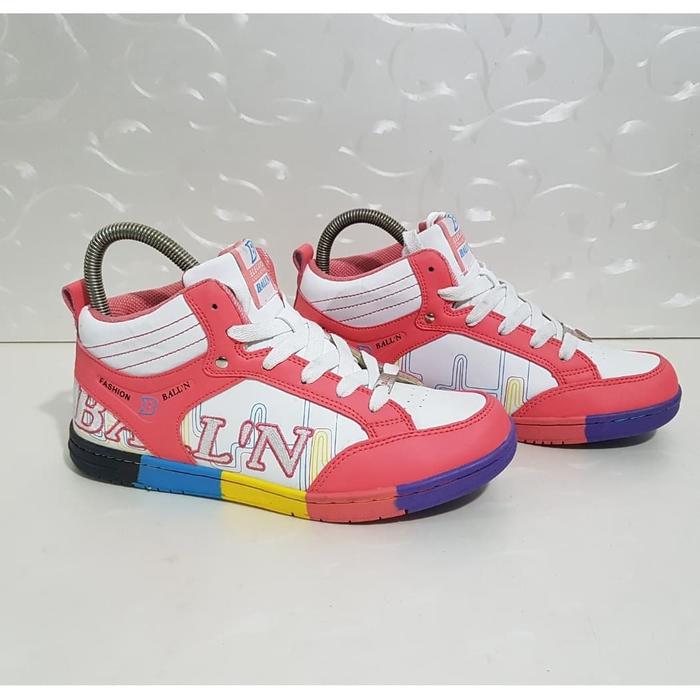 Sepatu Ball N- Size 38 sd 39- Original 100 % Second S