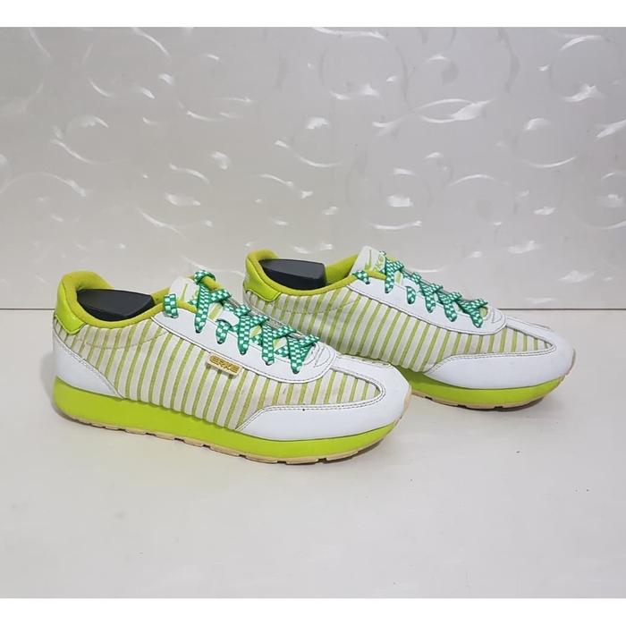 Sepatu Erke China - Size 38 sd 39 - Original 100% Second S
