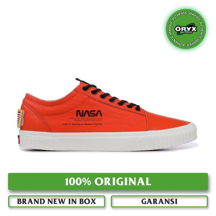 Vans Old Skool x NASA “Space Voyager” Firecrckr Orange