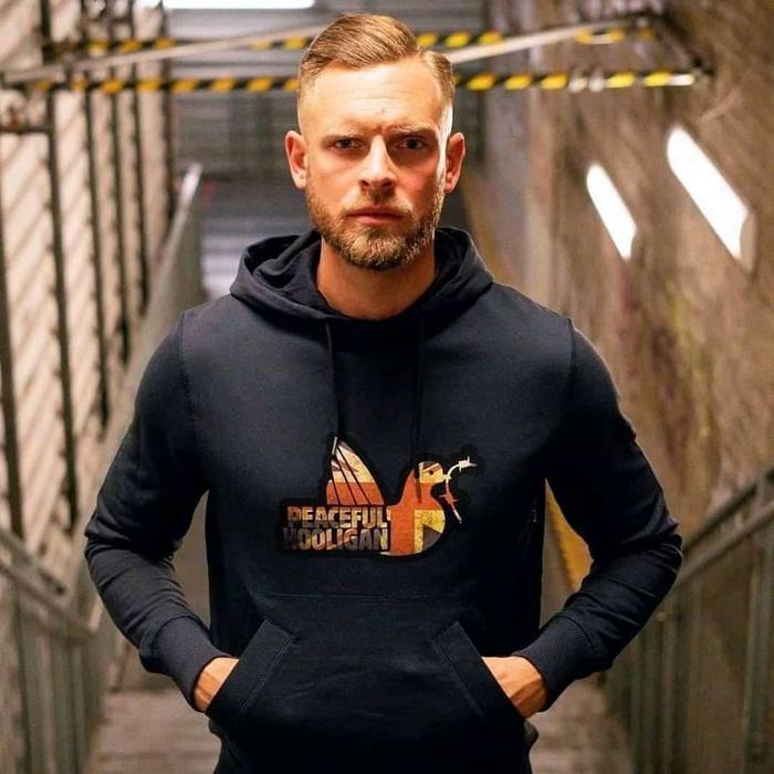 HOODIE PEACEFUL HOOLIGAN