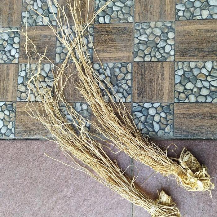 Akar Wangi 1 ikat