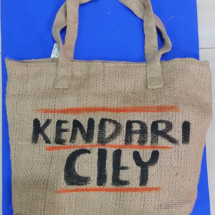 Tas goni khas kendari