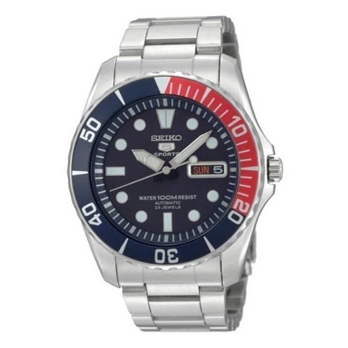 Seiko 5 Analog Jam Tangan Pria Strap Rantai Silver SNZF15K1 Original