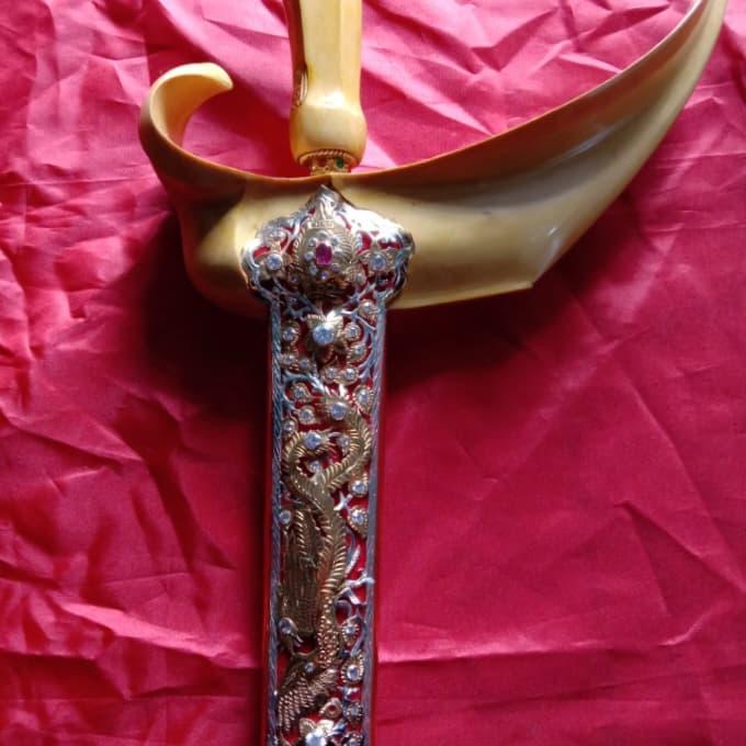 Warangka Keris Topengan Naga Silih Asih