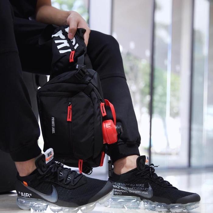 Tas Private Label / Waistbag Private Label Black Red